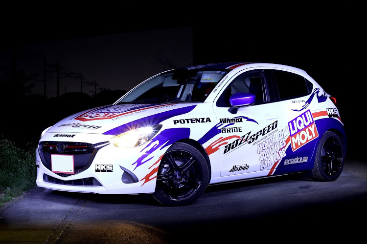 cappu.215y.nユーキ.マックィーン仕様さんが投稿したMATSUDA・XD・demio・BOZZ SPEED・デモカーに関するカスタム事例の投稿画像2枚目