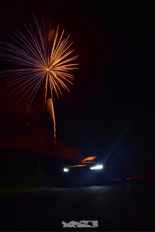 MAZDA6のmazda6・MAZDA6ワゴン・花火・花火と愛車・お盆休みに関するカスタム事例の投稿画像2枚目