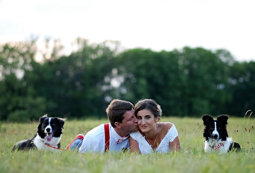 Fotógrafo de casamento Iveta Mala (malaiveta). Foto de 10 de setembro 2017