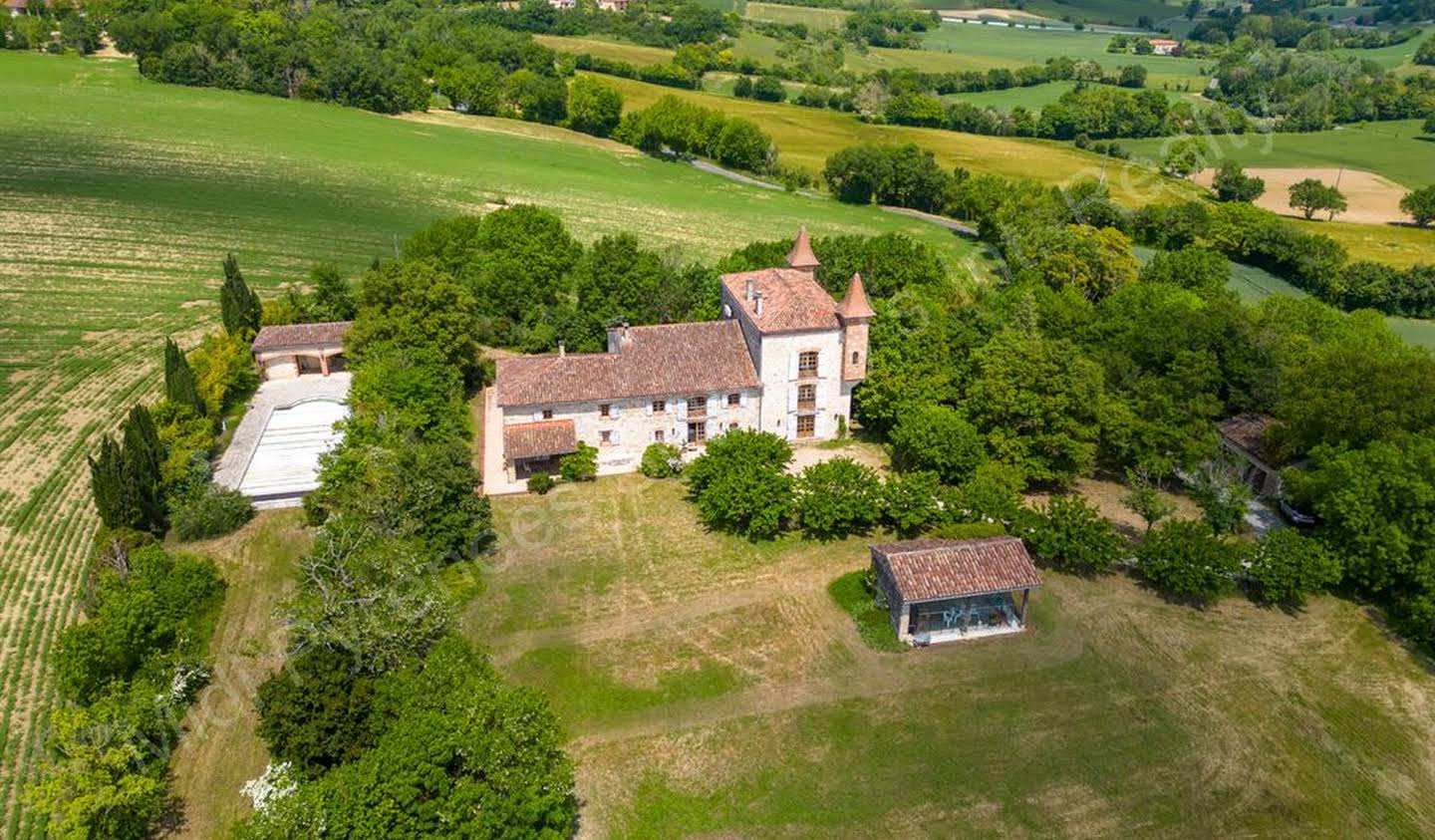 House with pool and terrace Lavaur