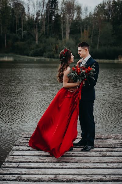 Wedding photographer Maksim Osobenkov (osobenkovs). Photo of 11 July 2019