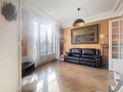 Apartment 4
