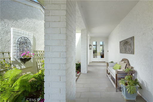 House 3