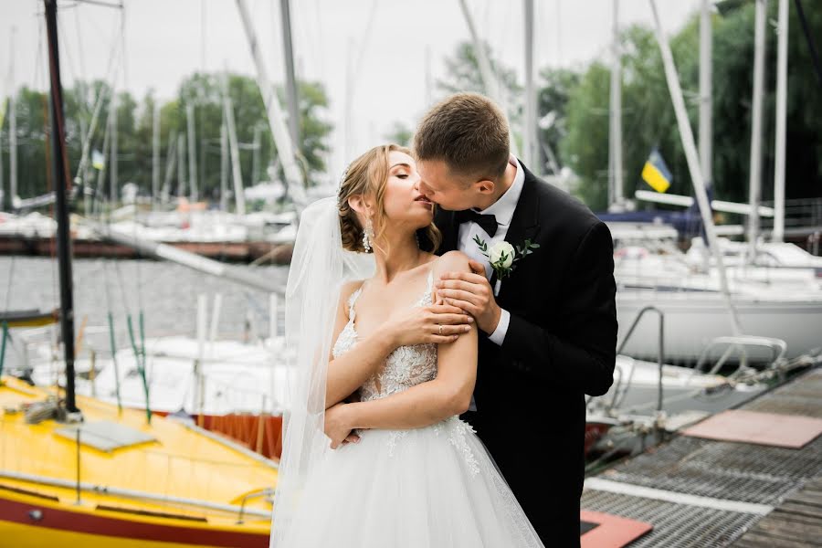 Fotografo di matrimoni Nadezhda Gributa (nadezhdaphoto). Foto del 9 marzo 2021