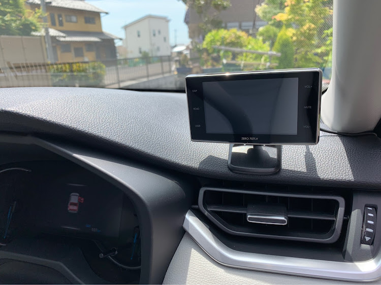 RAV4のCOMTEC ZERO 707LV・レーダー探知機取付・RAV4HYBRID・rav4・コムテックレーダーに関するカスタム事例の投稿画像2枚目