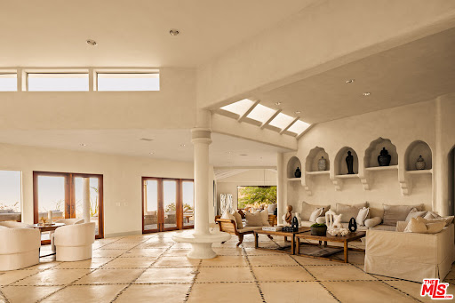 House 4