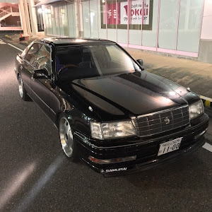 クラウンセダン GS151H