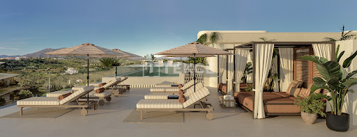 Apartment with terrace and pool 3