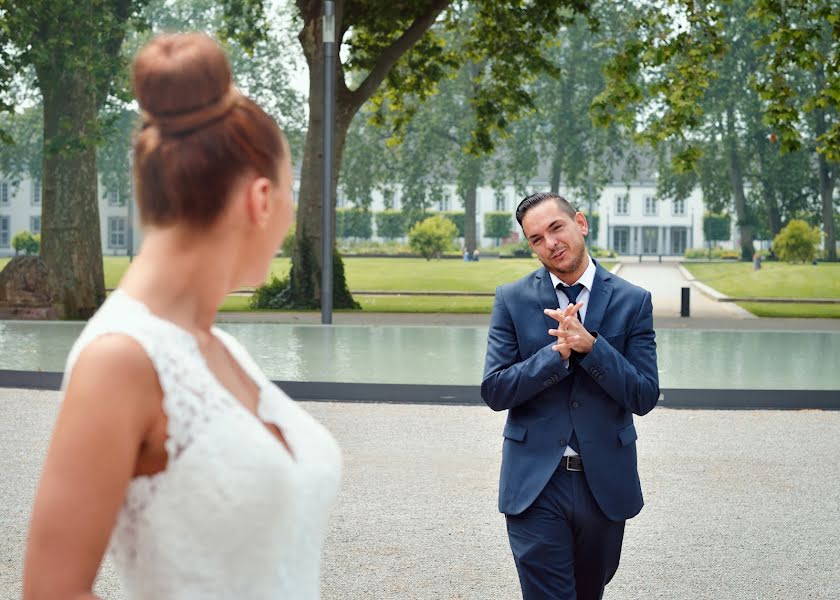 Fotógrafo de casamento Paul Litvak (pavellitvak). Foto de 1 de setembro 2016