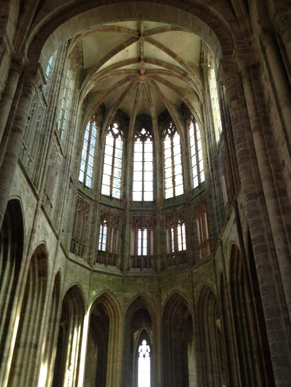 Monte Saint-Michel, suas histórias e lendas