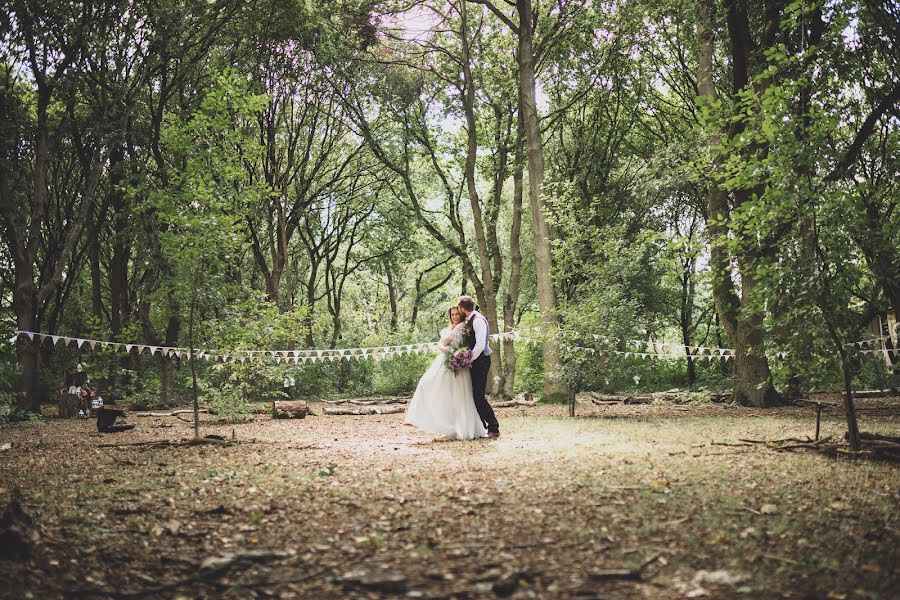 Wedding photographer Jess Yarwood (jessyarwoodphoto). Photo of 10 October 2018