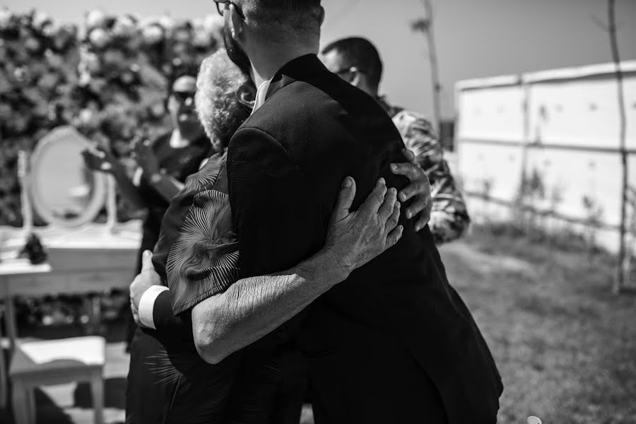 Fotógrafo de casamento George Ungureanu (georgeungureanu). Foto de 11 de setembro 2018