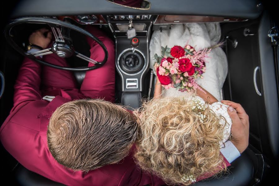 Fotógrafo de casamento Tess Evenboer (evenboer). Foto de 7 de março 2019