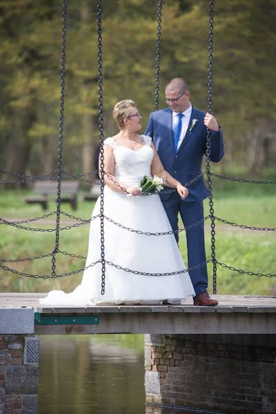 Huwelijksfotograaf Dimitri Meyns (dimitrimeyns). Foto van 9 april 2019