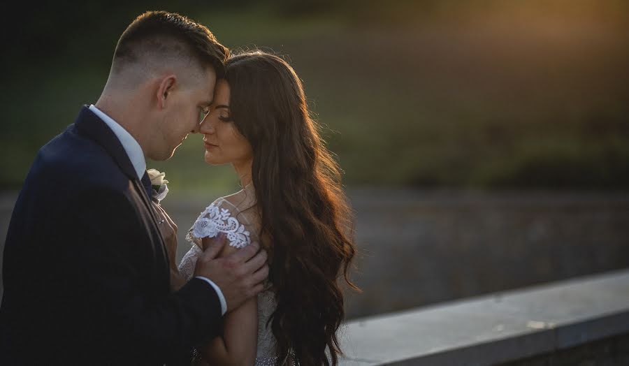 Fotografo di matrimoni Ákos Erdélyi (erdelyi). Foto del 23 luglio 2018