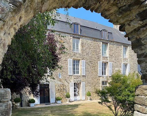 House with pool 3