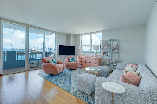 Appartement avec piscine 2