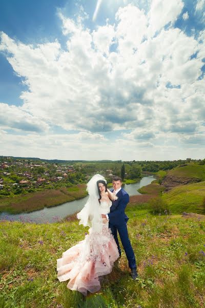 Wedding photographer Sasha Snayper (sniper). Photo of 7 February 2017