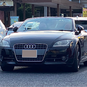 TT ロードスター 2.0 TFSI