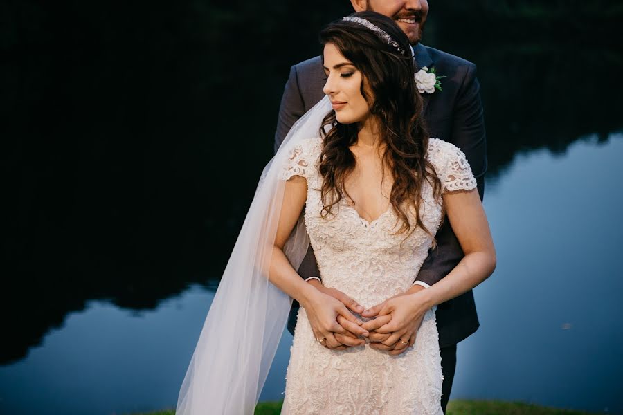 Fotógrafo de casamento Caio Henrique (chfoto2017). Foto de 3 de novembro 2018