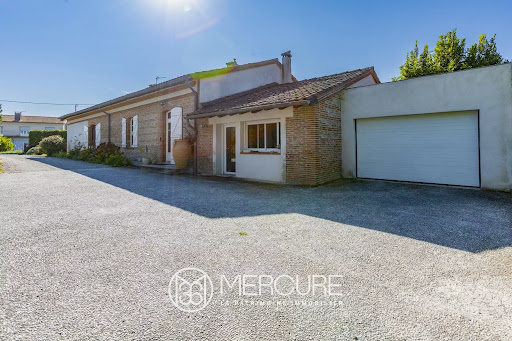 Maison avec piscine et terrasse 2