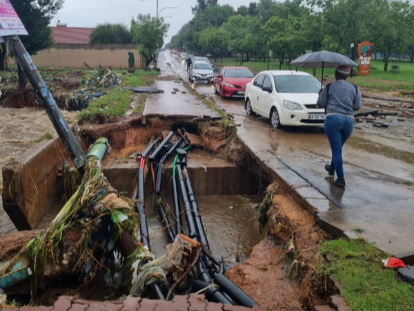 Flooding at Ndaba and Manotshe streets in Mapetla, region D, caused a bridge to collapse, December 2022. Picture: JOHANNESBURG ROADS AGENCY.