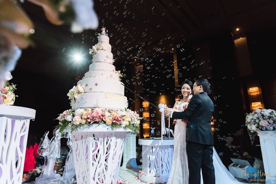 Fotógrafo de casamento Ittipol Jaiman (cherryhouse). Foto de 15 de novembro 2017