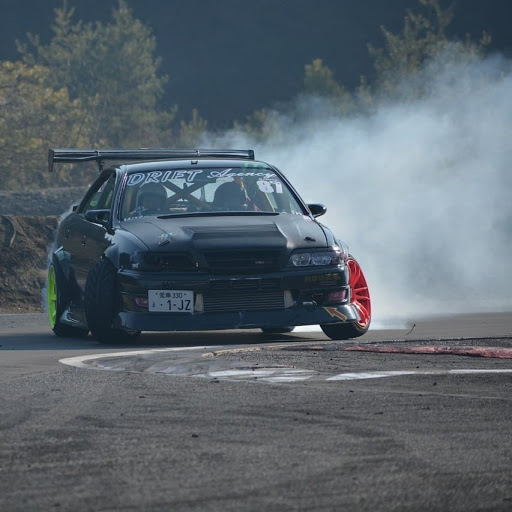 チェイサー Jzx100のドリフト 日光サーキット 写真 白煙 フリー走行に関するカスタム メンテナンスの投稿画像 車のカスタム情報はcartune