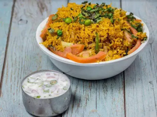 Veg. Pulao + Dahi