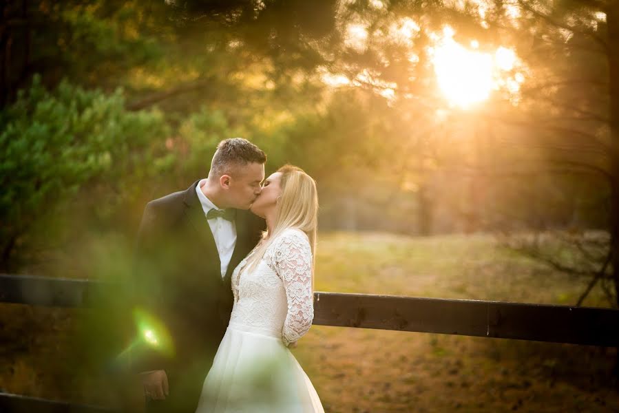 Fotografer pernikahan Kamil Kotecki (kamilphoto90). Foto tanggal 16 Oktober 2018