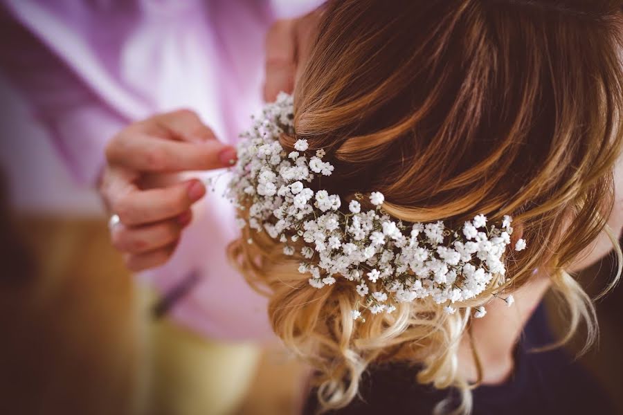 Fotografo di matrimoni Zsuzsanna Gaál-Zokob (zsuzsannazg). Foto del 3 marzo 2019