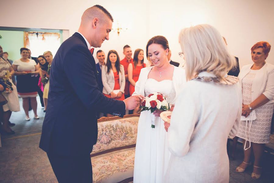 Photographe de mariage Piotr Karpiński (piotrkarpinski). Photo du 10 mars 2020