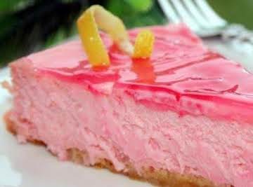 Pimk Lemonade Cheesecake