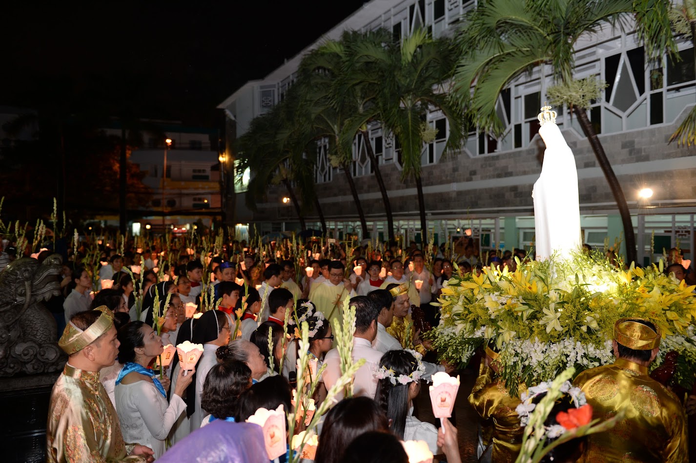 Video: Thánh lễ mừng kính Đức Mẹ Fatima 13.10.2017