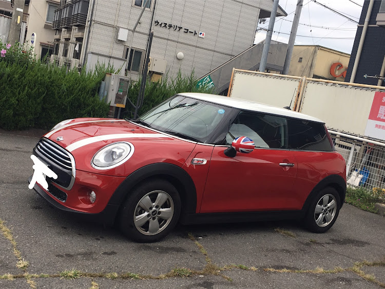 ミニ ハッチバックの洗車後パシャリ・きもちぃぃぃ(*´Д`*)ﾊｧﾊｧに関するカスタム事例の投稿画像2枚目