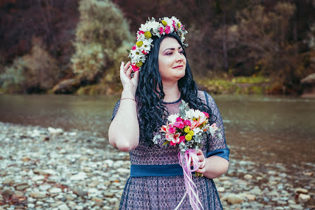 Wedding photographer Aleksandr Kostosyak (saniol). Photo of 15 April 2019