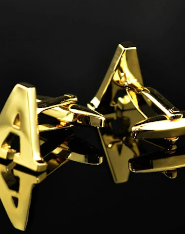 Abotoaduras com letras A-Z banhadas - 0