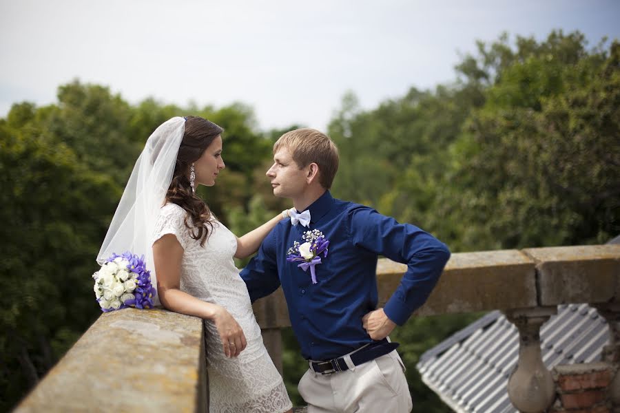 Fotógrafo de casamento Oleg Karakulya (ongel). Foto de 17 de agosto 2014