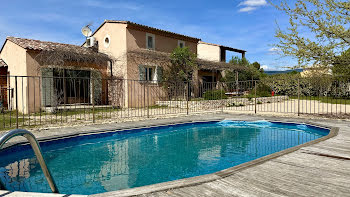 maison à Saint-Saturnin-lès-Apt (84)