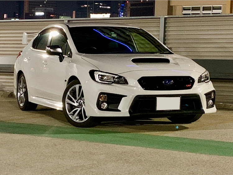 WRX S4の顔面移植・後期仕様・USフォグ・ゴッチ@・4月もよろしくお願い致します🌸に関するカスタム事例の投稿画像3枚目
