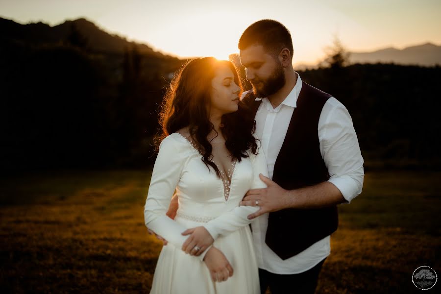 Fotografo di matrimoni Corneliu Panzari (beststudio). Foto del 8 ottobre 2021