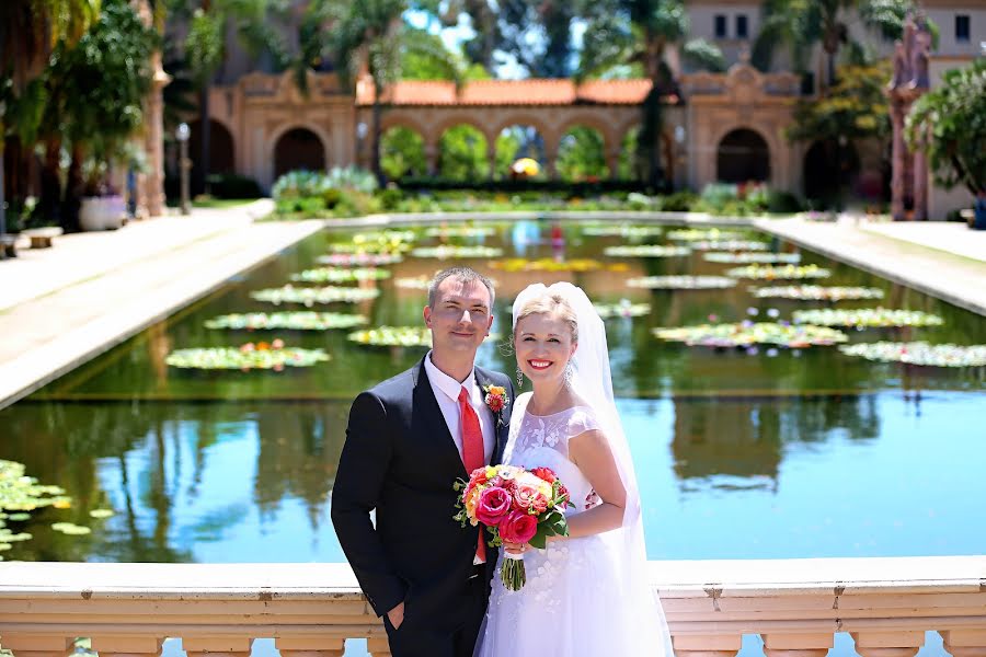 Fotografo di matrimoni Lana Dovbenko (lanastunning). Foto del 3 settembre 2015