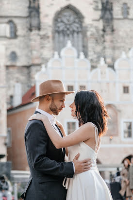 Fotógrafo de casamento Anastasiya Sviridenko (fotosviridenko). Foto de 3 de novembro 2019