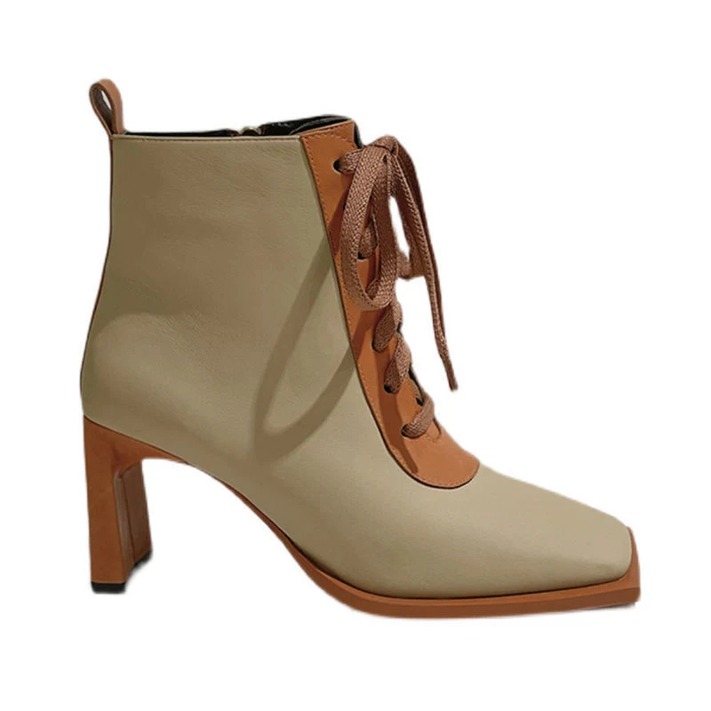 Botas de cano curto coreanas retrô de outono e inverno, com salto grosso e design estiloso, perfeitas para um visual elegante e confortável.