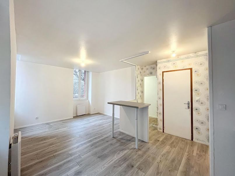 Location  appartement 1 pièce 26 m² à Aubiere (63170), 450 €