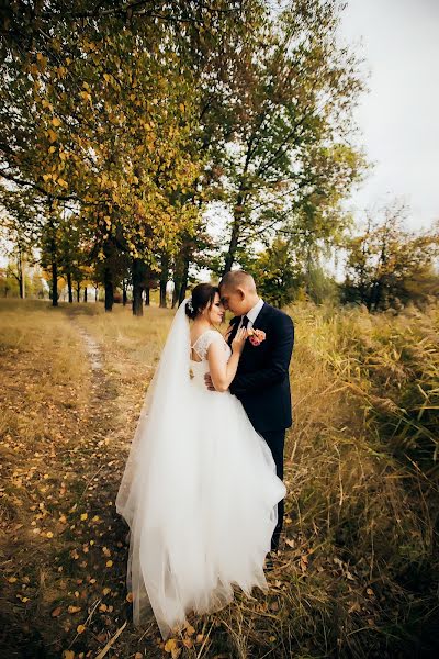 Wedding photographer Olga Kuksa (kuksa). Photo of 26 October 2019