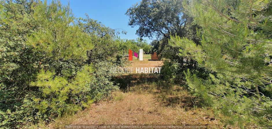 Vente terrain  750 m² à Souvignargues (30250), 190 000 €