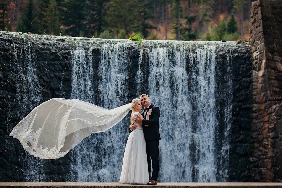 Fotografer pernikahan Kasia Marcin Bukała (bmgroup). Foto tanggal 10 Januari 2019