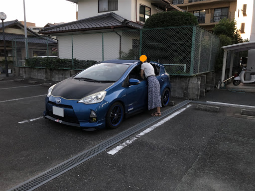 アクア のlive後 車中泊 ひっつき虫に関するカスタム メンテナンスの投稿画像 車のカスタム情報はcartune