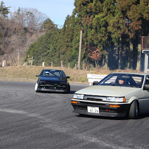 カローラレビン AE86